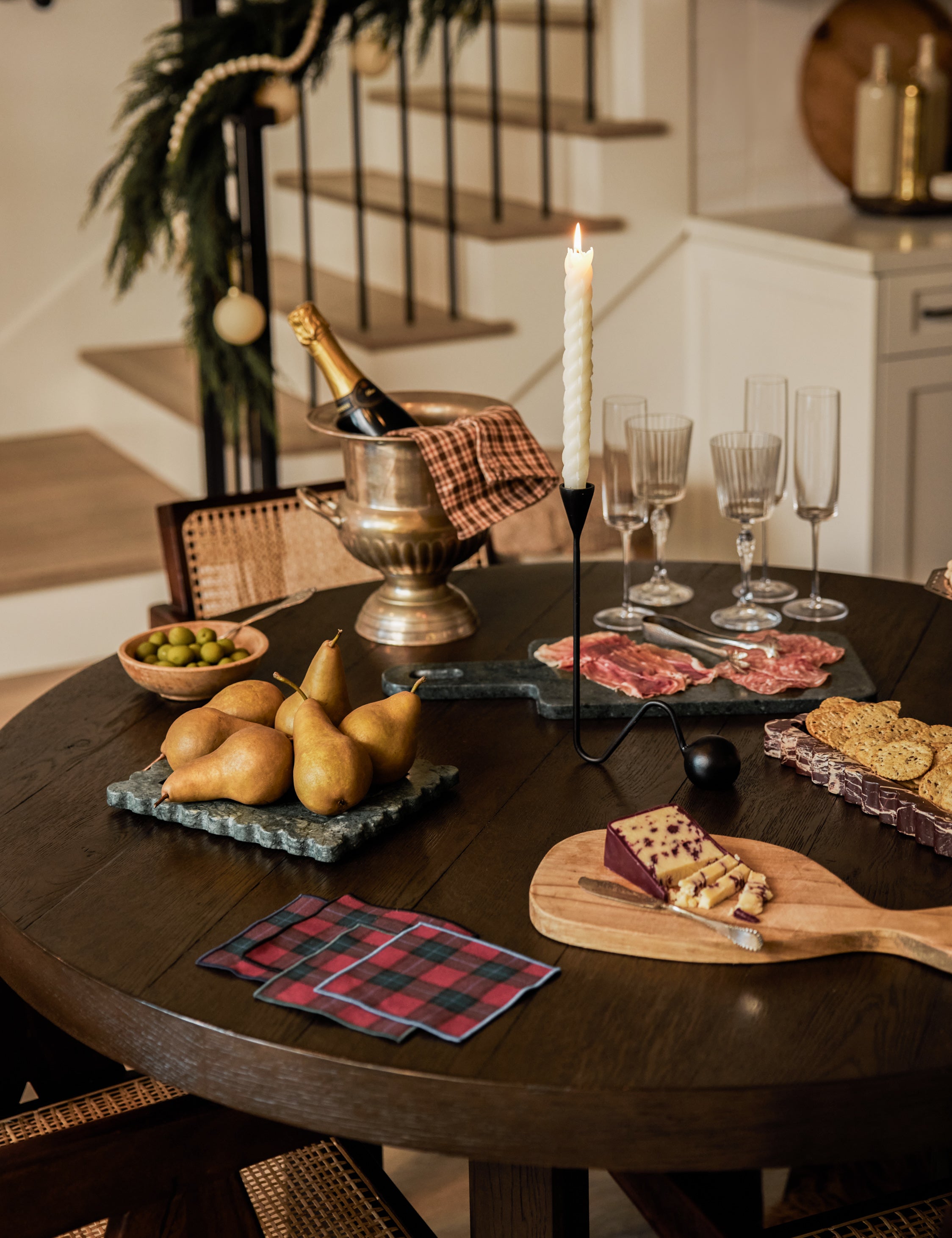 Sculptural Scalloped Stone Tray - EmeraldMarble